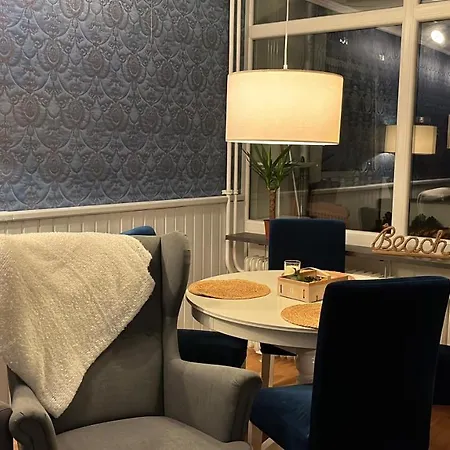 Oase An Der Ostsee Mit 2 Schlafzimmern Daire Heiligenhafen